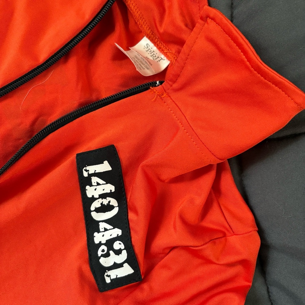 Spirit Halloween Inmate Prison Cosplay Costume Set - Picture 4 of 4